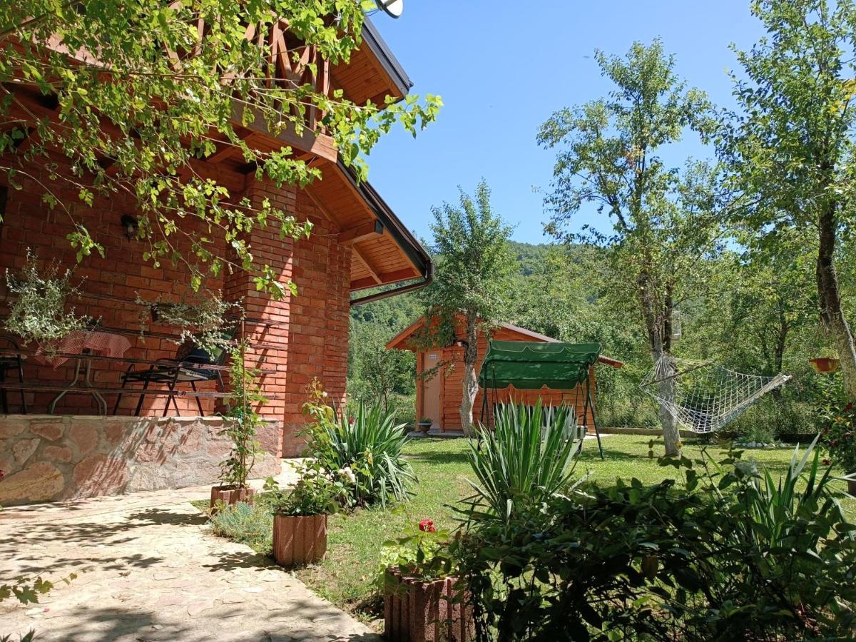 Live Nature Bihac Bagian luar foto