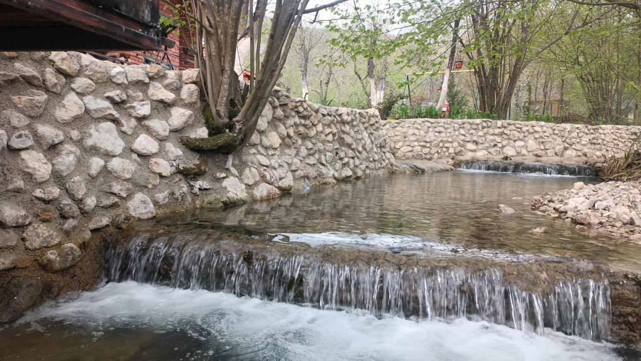 Live Nature Bihac Bagian luar foto